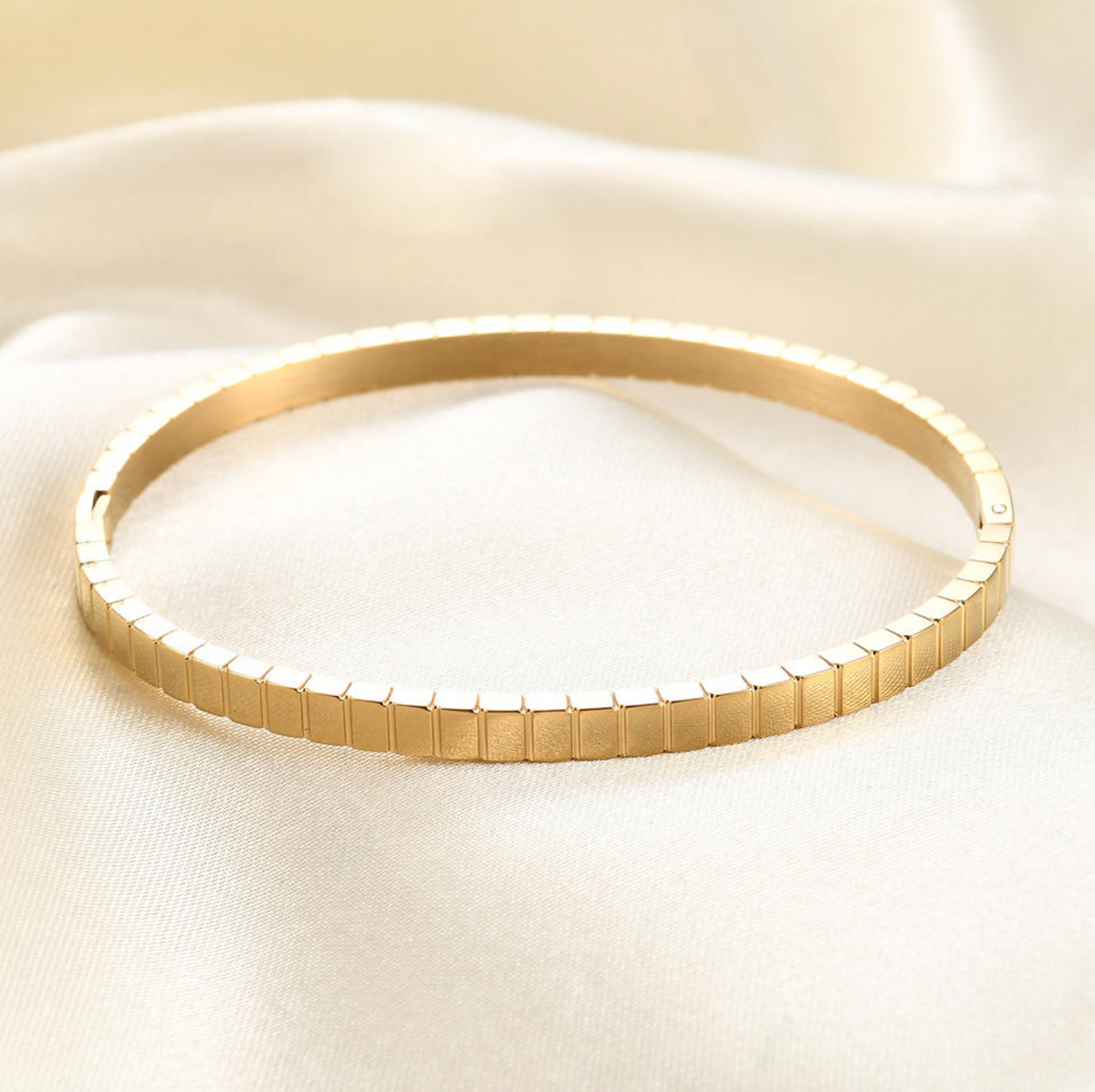 Non-Tarnish Waterproof Fashion Jewellery