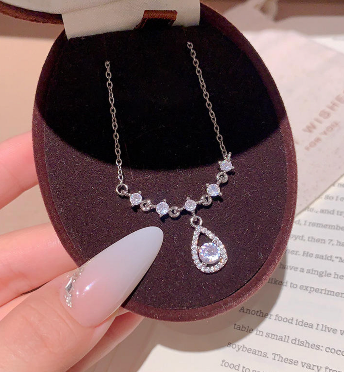 Delicate Zircon Fashion Jewellery